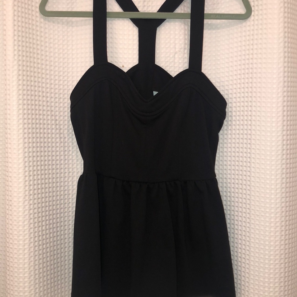 Black flare top